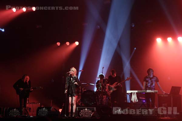 SKY FERREIRA - 2013-11-02 - PARIS - Grande Halle de La Villette - 